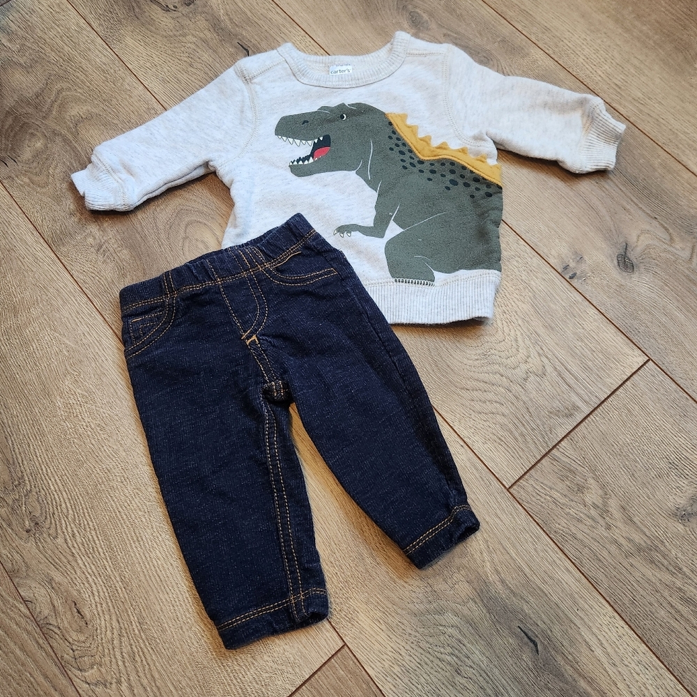 Carter's 3m boys dinosaur outfit - Picture 2 of 3